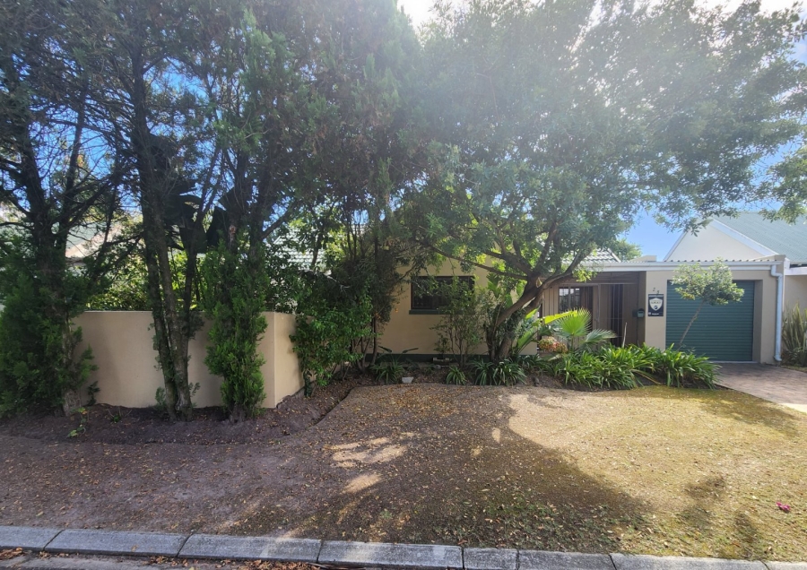 2 Bedroom Property for Sale in King George Park Western Cape